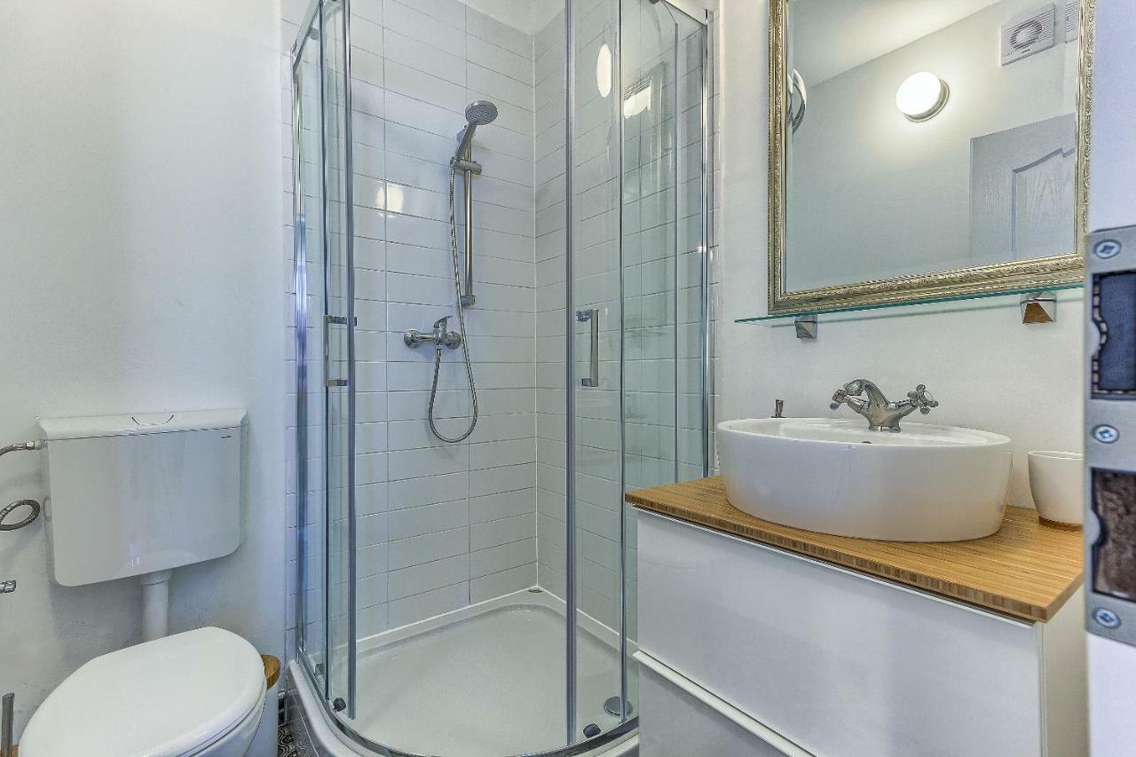 Charming Studio Apartment Сплит Екстериор снимка